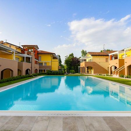 My Peschiera Family Home Deluxe Peschiera del Garda Exterior photo